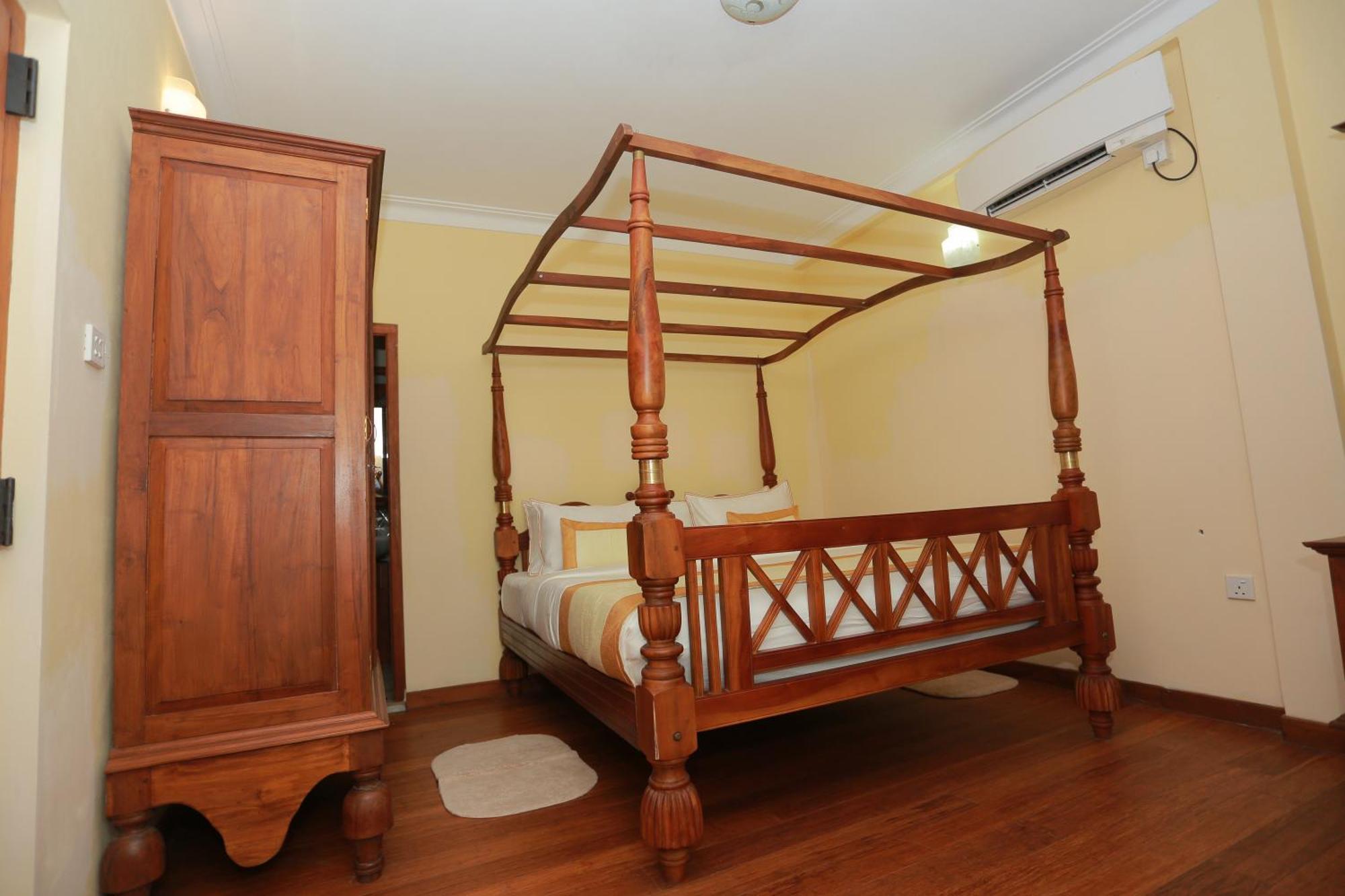 Heaven Palace Kandy Esterno foto